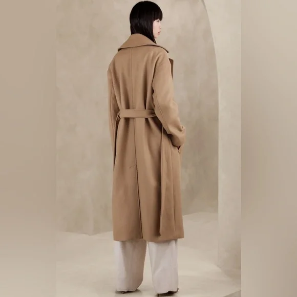 BANANA REPUBLIC OVERSIZED WOOL-CASHMERE WRAP COAT